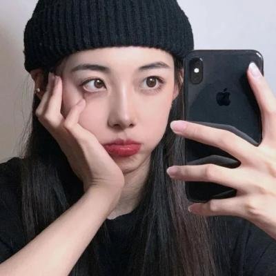 罗西与莫妮卡之骊靬情